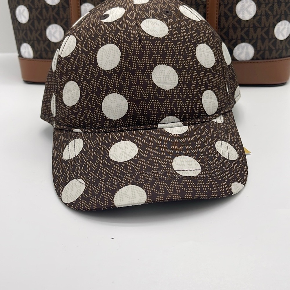 Michael Kors Women's Baseball Cap Hat Adjustable OS Chocolate BROWN DOTS
NWT - Picture 15 of 16